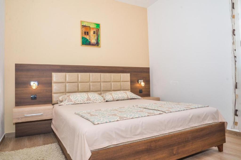 S&M Apartments Ulcinj Exterior foto